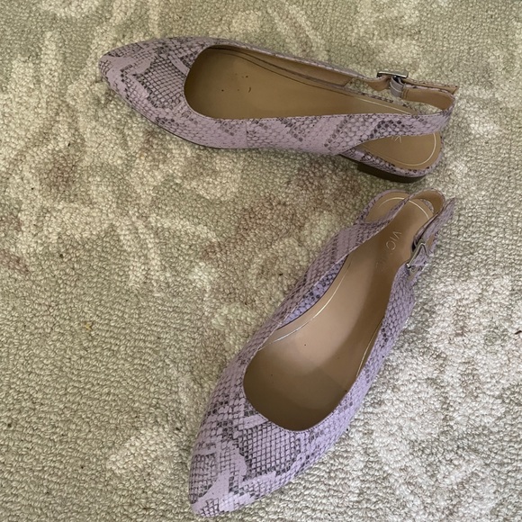 Vionic Women's Snakeskin Pattern Sandals - purple/gray - Picture 2 of 7